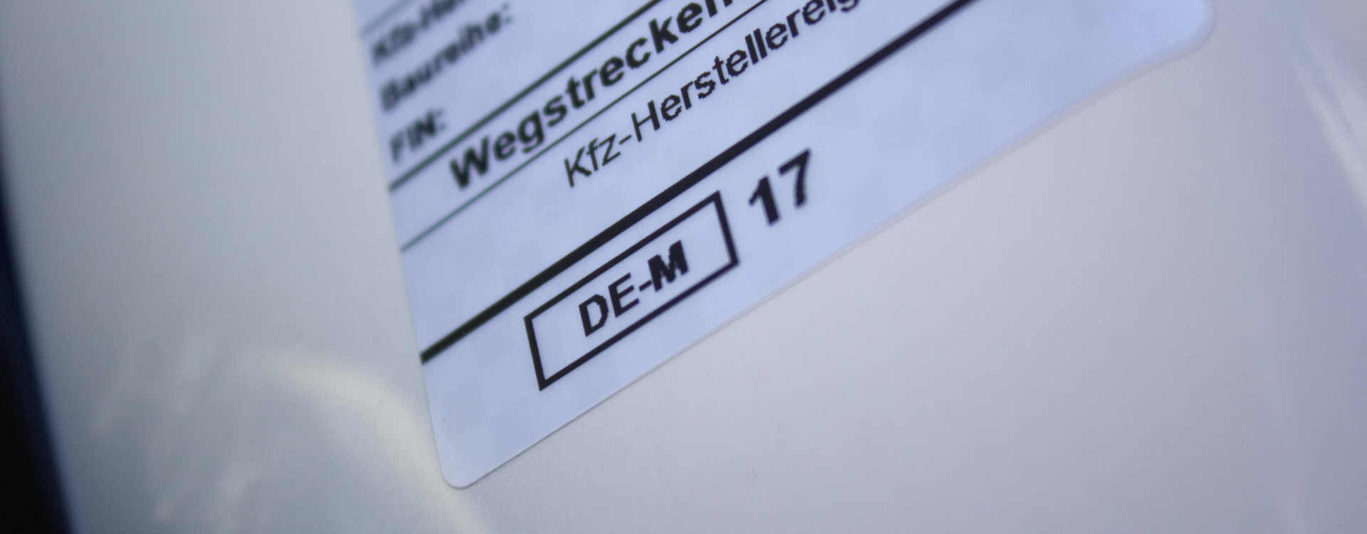 Header Konformität
